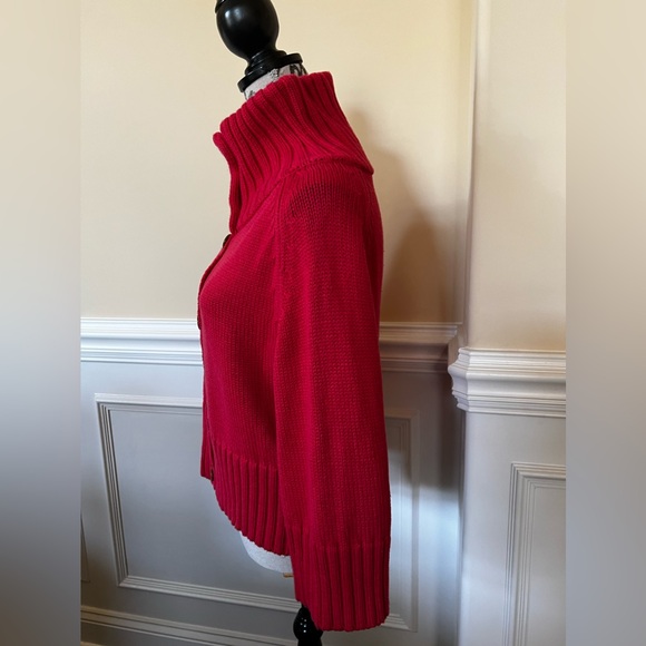 Buttoned, High Cowl Neck, Rib Knit, 3/4 Sleeves Short Sweater. - Picture 6 of 14